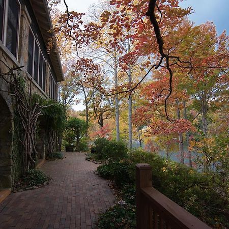 Lodge on Lake Lure Extérieur photo